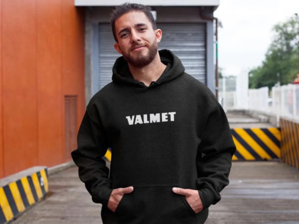 Valmet hettegenser